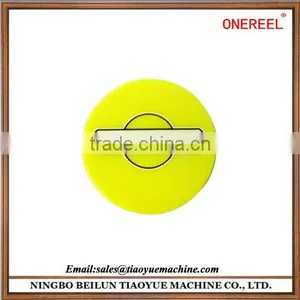 2016 Hot Sale Customized Cheap Beautiful Plastic Coins for Promotional Gifts thumbnail-1