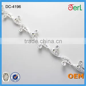 Crystal Rhinestone Trimming, Metal Claw Base Dress Chain and Trims With Plastic Pearl thumbnail-6