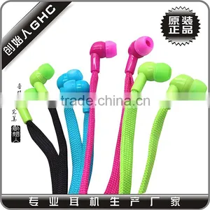 Braided Cable Earphone With Super Bass Sound Quality Free Samples Offered thumbnail-3