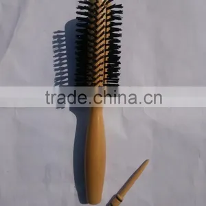 Hot Wooden Nylon Hair Brush thumbnail-2