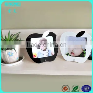 Black Penguin Shaped Acrylic Photo Frame With Screw thumbnail-4