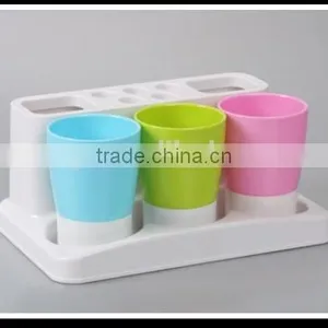 Family Plastic Toothbrush Holder Set With Three Cups thumbnail-2