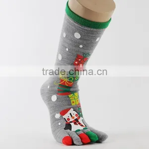 Popular Crazy Selling Christmas Five Toes Socks thumbnail-2