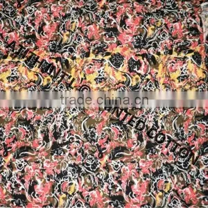 100 % COTTON PRINTED FABRIC thumbnail-1