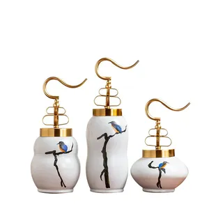 Nordic Style New Chinese Hand Made White Ceramic Flower Vase With Lid For Hallway Decor thumbnail-5