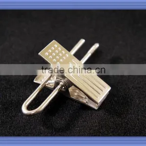 Durable and High Quality Wire Shirt Clip for Wooden Hanger thumbnail-1