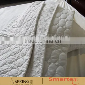 100 Polyester Filling Quilted Pillow Protector thumbnail-2