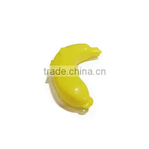 Banana Saver Protection Case With Mini Fork thumbnail-4