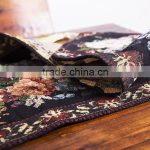 PLUS Polyester Table Runner With Tassels thumbnail-2