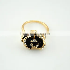 Women Accessories Gold Engagement Flower Ring With Crystal thumbnail-4