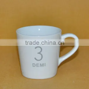 Factory Custom Design Beer Mugs With Handle thumbnail-1