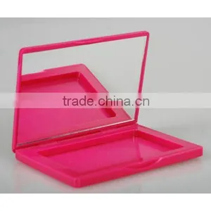 Plastic Compact Mirror Case thumbnail-1