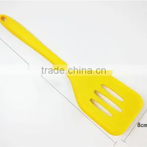 High Quality Silicone Slotted Turner Spatula Food Grade Silicone Kitchen Tools thumbnail-4