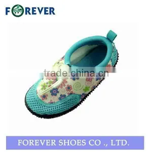 Cute Durable Children Injection Beach Aqua Disposable Water Shoe thumbnail-1