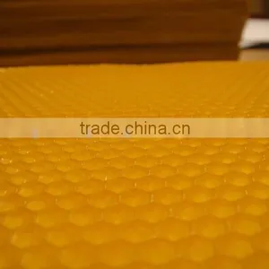 Good Quality Beeswax Honeycomb Foundation thumbnail-5
