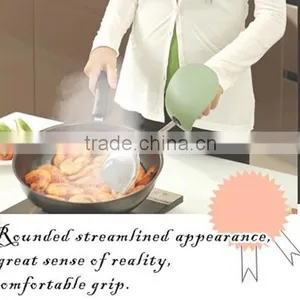 New Kitchen Gadget, Oil Splash Protection for House Keepers thumbnail-1