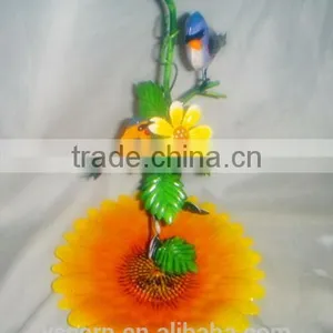 Beatiful and Colourful Garden Treasures Bird Feeders thumbnail-1