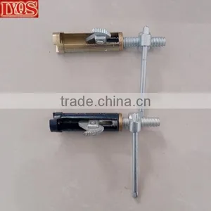 Galvanized Quick/Rapid Clamp Tensioner for Formwork thumbnail-1