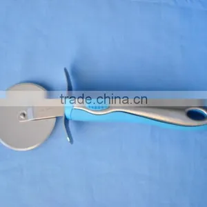 Stainless Steel Pizza Cutter thumbnail-1