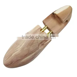 Custon Logo Acceptable Wooden Material Shoe Tree Type Shoe Lasts in Cedar Wood With Double Tube thumbnail-4