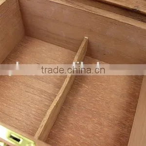 High Quality Spanish Cedar Wood Humidor Hold 125 Cigars Humidor Cigar thumbnail-5