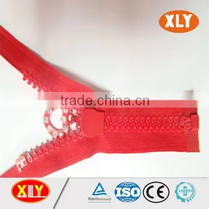 China XLY Zipper #8 Polyester Tape Low Price Diamond Zipper thumbnail-6