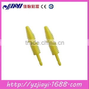 First Impression Plastic Mascara Brushes thumbnail-1