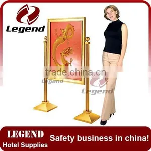 Various Styles Grandeur Freestanding Hotel Metal Banner Stand thumbnail-4