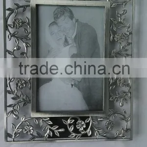 4"*6" Flower Carving Wedding Favor Photo Frame thumbnail-1