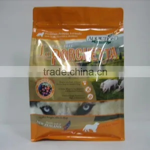 Customized Flat Bottom Gusset Animal Feed Packaging Bag thumbnail-3