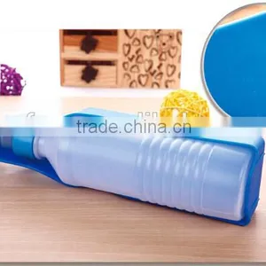 New Design Portable Foldable Plastic Feeding Bowl Dog Cat Travel Pet Water Bottle ,pet Water Feeding Bottle thumbnail-5