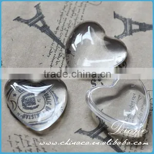 Heart Shaped Clear Glass Dome & Photo Necklace Pendants thumbnail-1