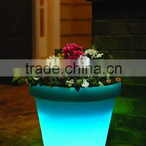 Factory Directly Selling Rechargeable or Not Optional Plastic Led Flower Pot thumbnail-4