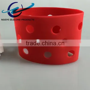 Individuality Hollow Out Short Silicone Cup Sleeve thumbnail-2