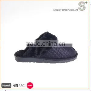 High Quality Cheap Wholesale Slippers thumbnail-1