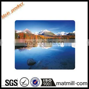 High Quality Natural Rubber Bottom Colored Surface The Mouse Pad For Low Price thumbnail-1