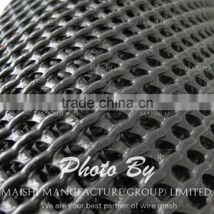 24mm Hole Size Extruded Mesh thumbnail-5