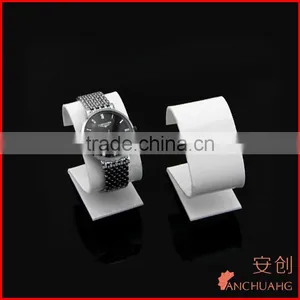 Acrylic Jewelry Display Case thumbnail-1