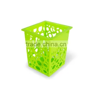 Small Plastic Storage Basket thumbnail-1