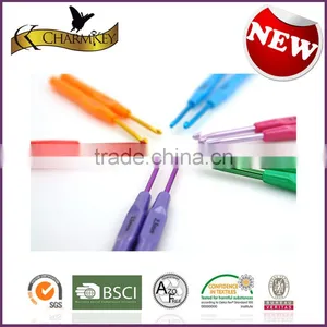 Charmkey Colorful Needlework Plastic Handle Aluminum Crochet Hook Set for Fancy Patterns thumbnail-4
