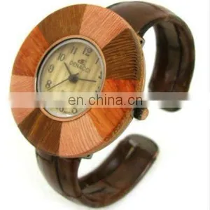 2012 Hot Sell Wooden Meterial Bangle Watch thumbnail-1