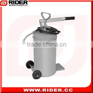 16kg Wheel-mounted Portable Manual Grease Pump 3000PSI thumbnail-1