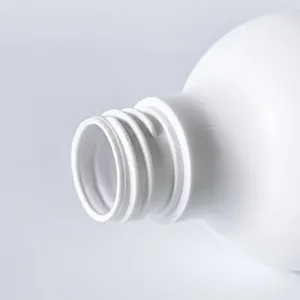 Customized Plastic Bottles for Cosmetics, Available in 500ml and 1000ml. Customized Pet Blow Molding, Silk Screening, and Gold Stamping Services. thumbnail-2