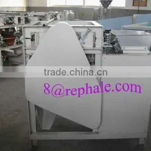 Almond Peeler0086 156 3818 5395 thumbnail-1