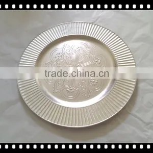 Pp Christmas Plastic Plates thumbnail-1