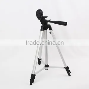 50" Inch Aluminum Camera Tripod thumbnail-3