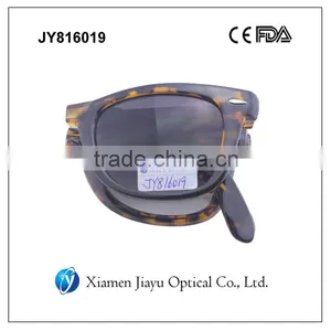 Folding Polarized Fashion Sunglasses thumbnail-4
