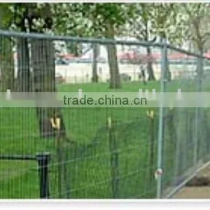 Temporary Vinyl Fencing thumbnail-1