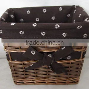 Natual Willow Lundary Basket With Lining thumbnail-1