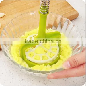 Multifunction Potato Masher Easy Use Masher Mashed Potato Tools Potato Masher thumbnail-1